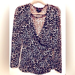 Bold Elements Wild Cat Pattern V-Neck Blouse “ L”